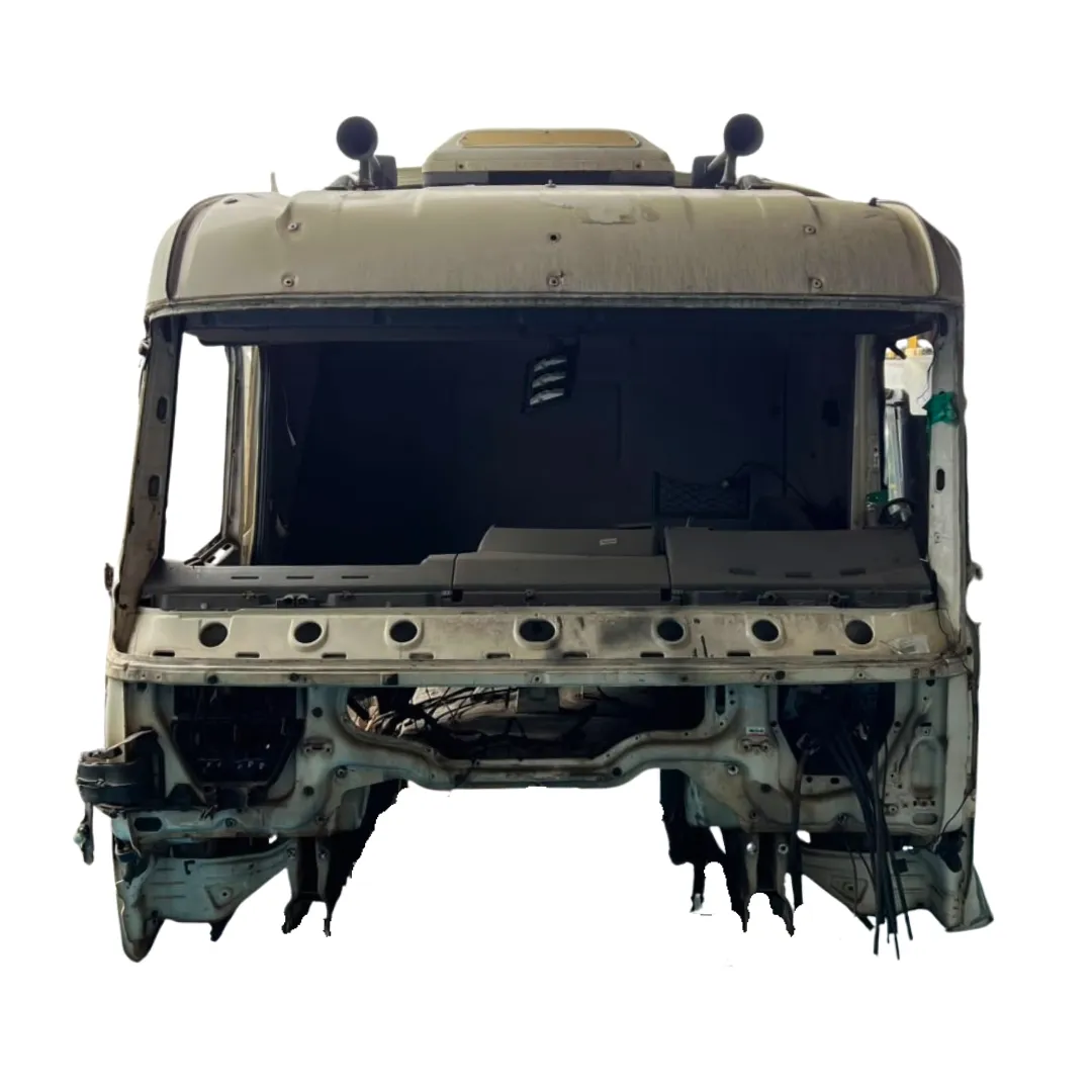 CABINE SCANIA R124 – ANO 2004