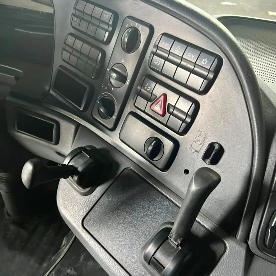 CABINE MB ACTROS 2546LS – ANO 2019 7