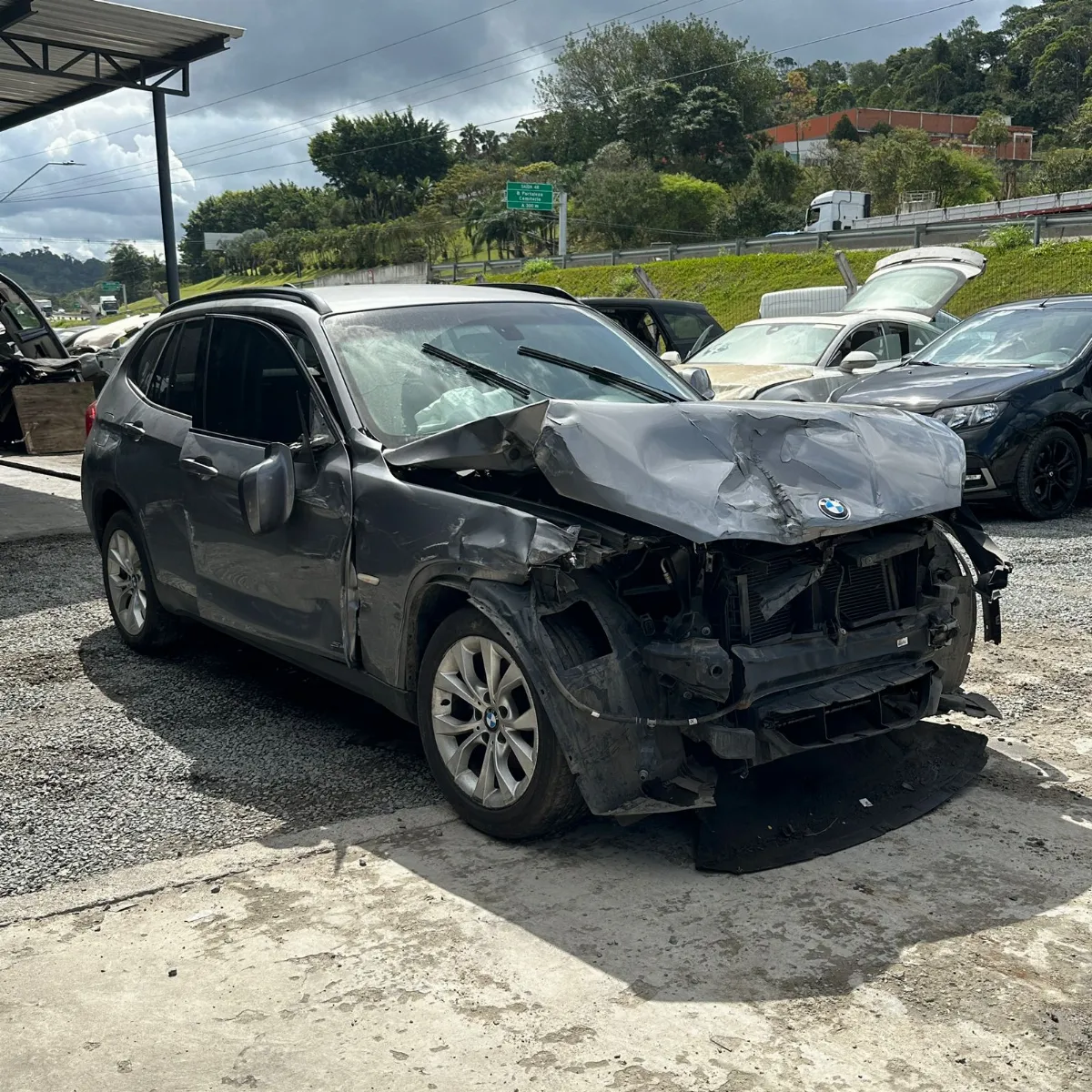 BMW X1 SDRIVE 2.0 N46 2011 – SUCATA PARA RETIRADA DE PEÇAS 7