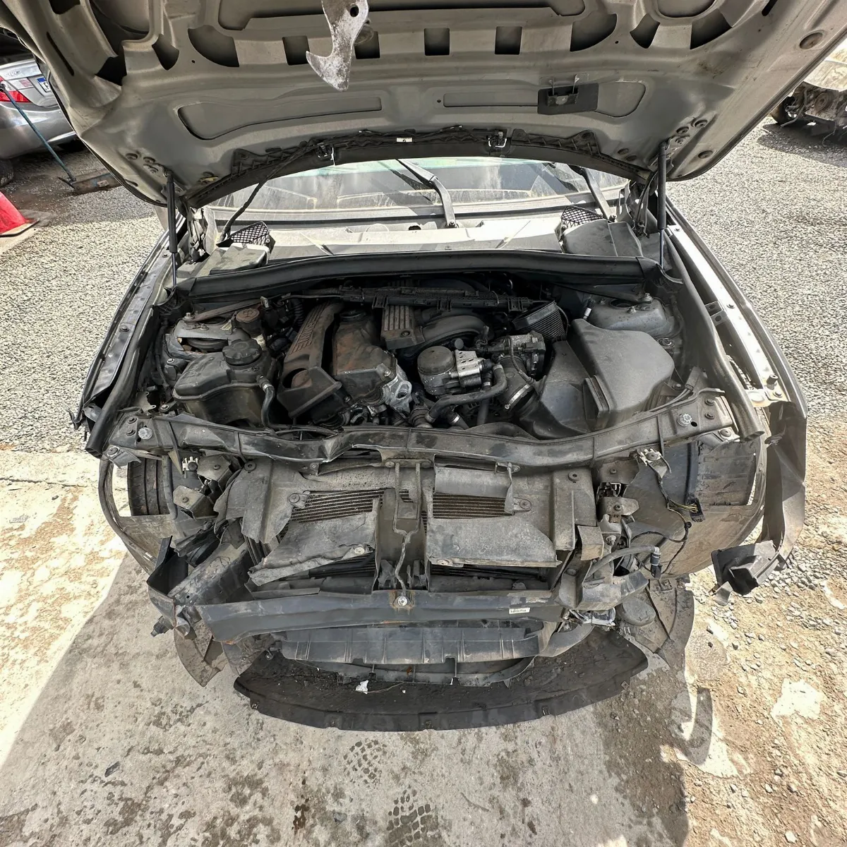 BMW X1 SDRIVE 2.0 N46 2011 – SUCATA PARA RETIRADA DE PEÇAS 8
