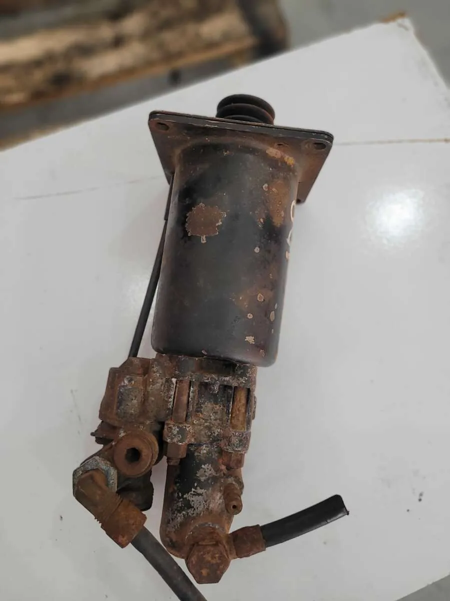 Servo de Embreagem Ford Cargo