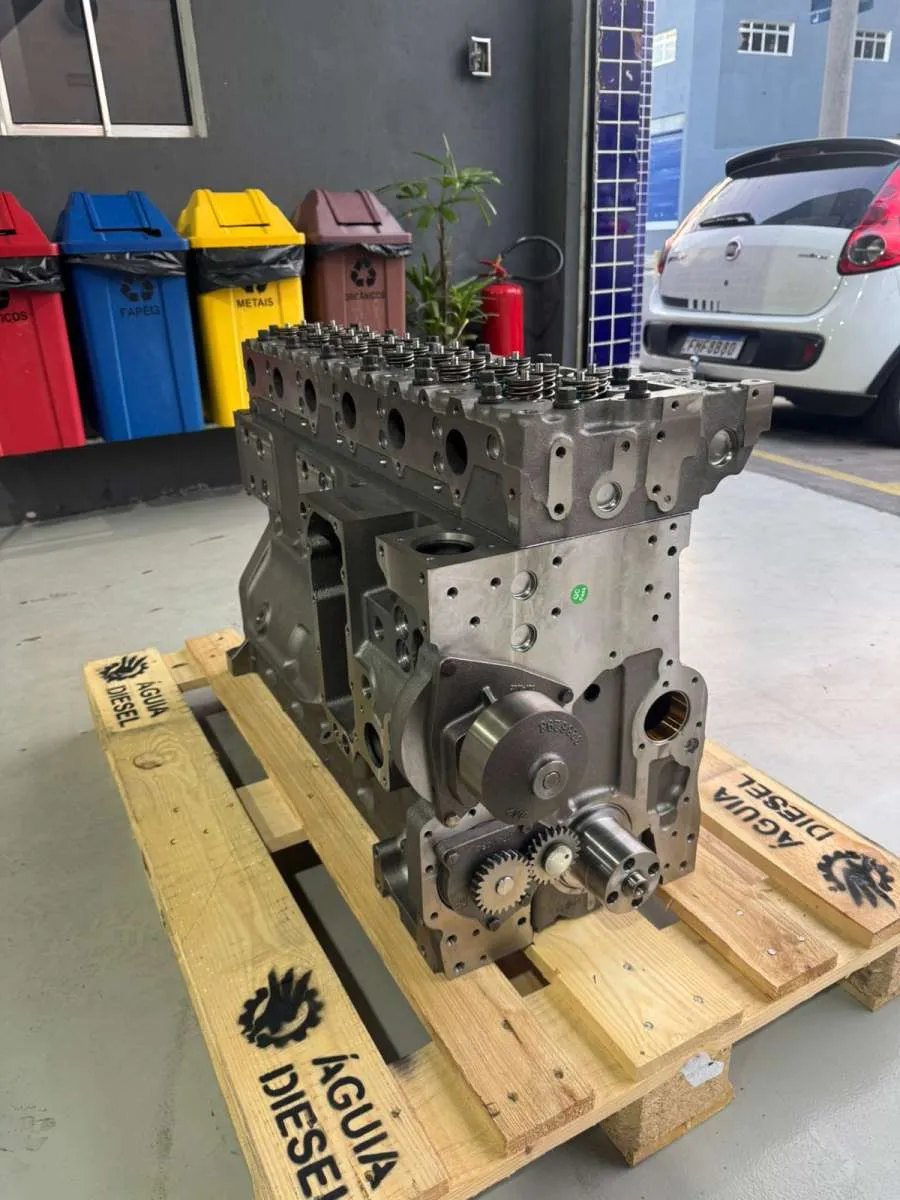 Motor Cummins ISC novo com cabeçote 3