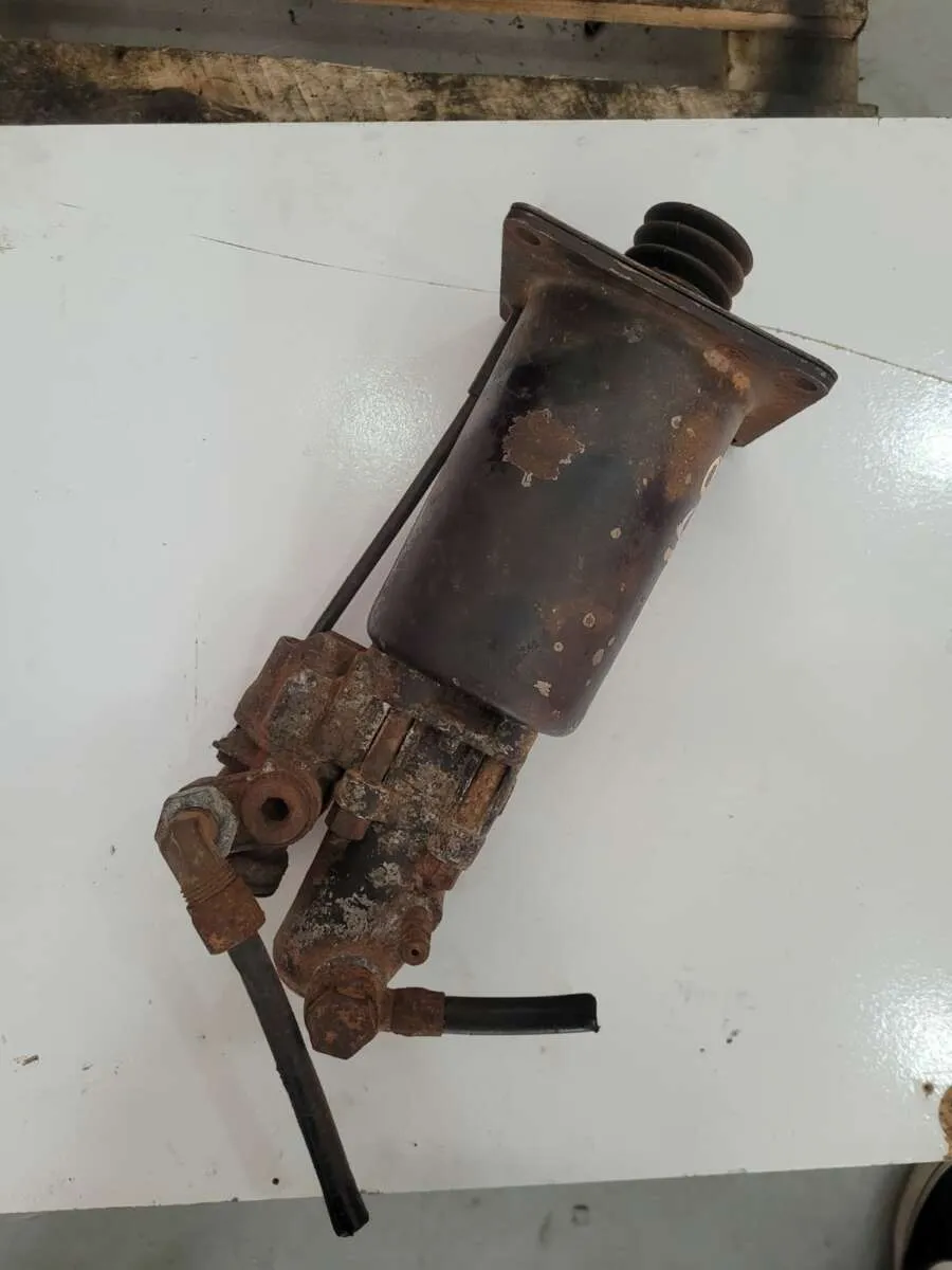 Servo de Embreagem Ford Cargo 2