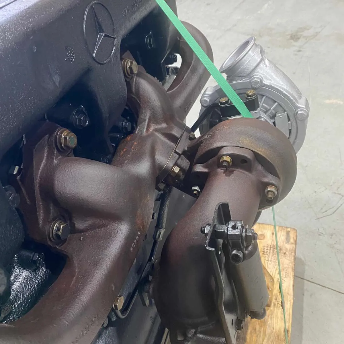 MOTOR MBB OM 366 LA – BOMBA GRANDE 5