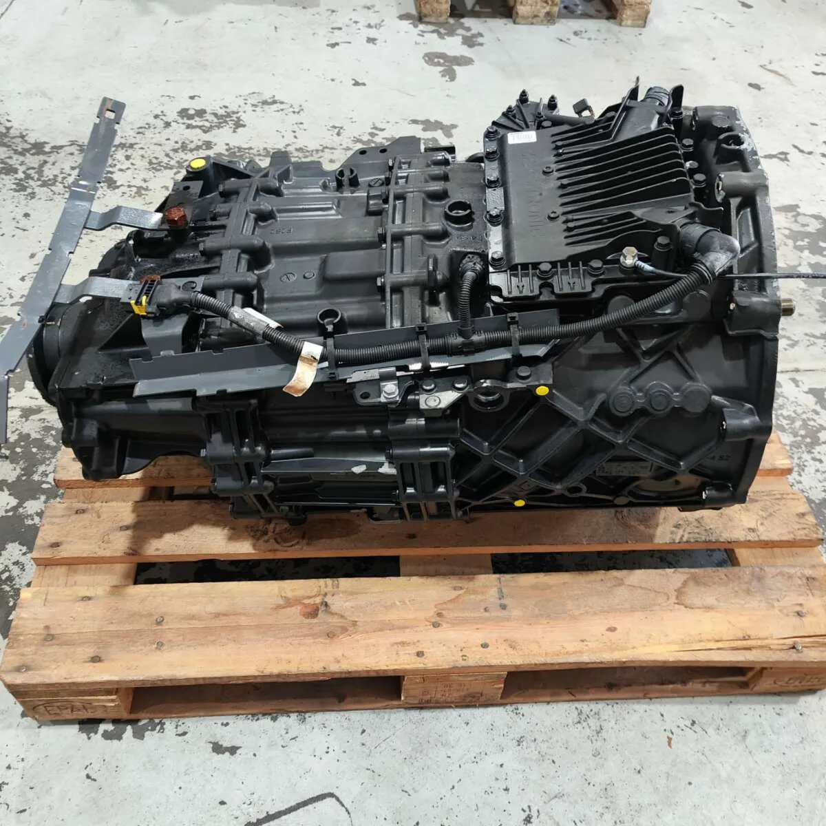 Câmbio DAF 12AS2540 6