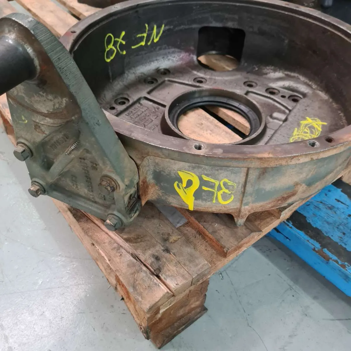 Carcaça do volante X12 4 e 6cc 2