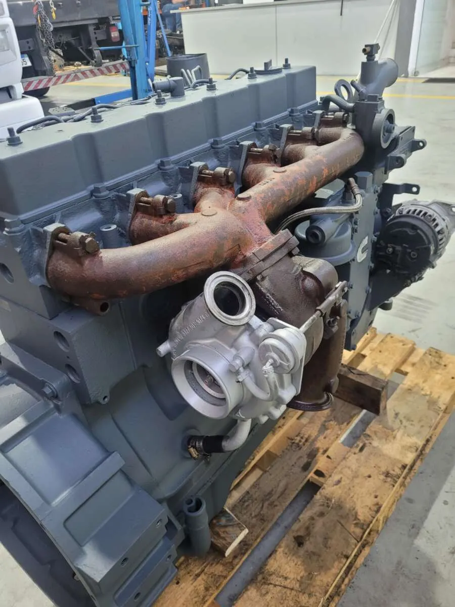 Motor Cummins Série C 4