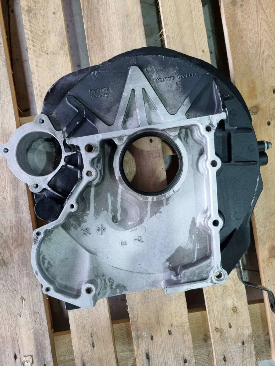 Carcaça do volante Cummins ISF 2.8 4