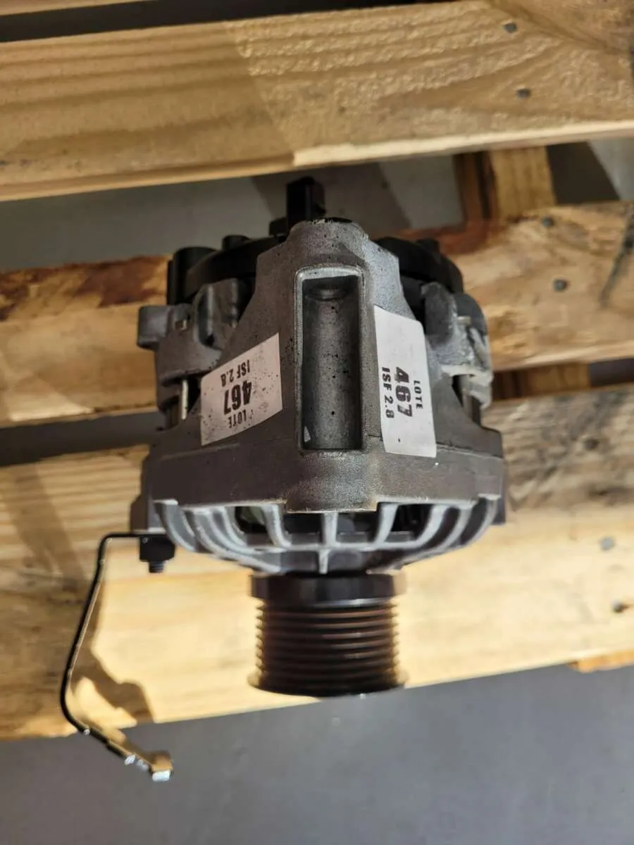 Alternador Motor Cummins ISF 2.8 5