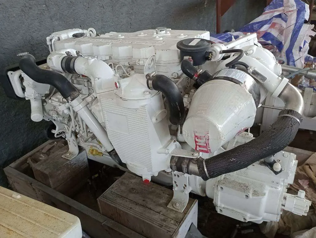 Motor Cummins QSB 5.9 BHP 425 NOVO 2