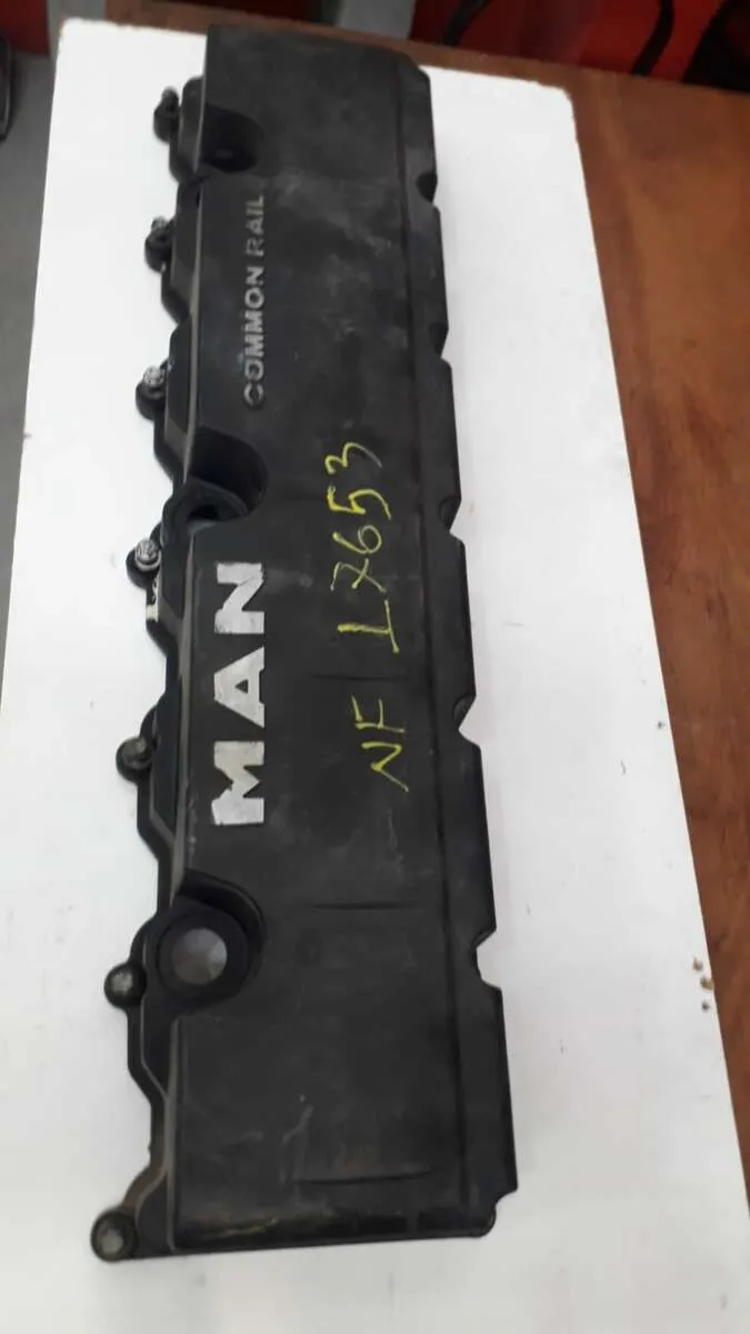 Tampa da válvula MAN