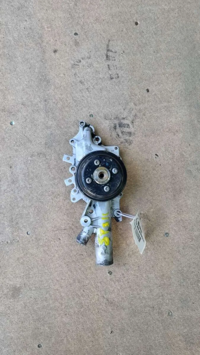 Bomba d’água MB Sprinter 311/313 2