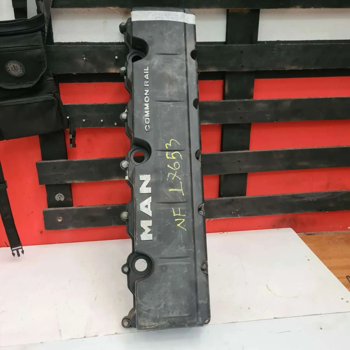 Tampa da Válvula Motor MAN D08 6cc 5