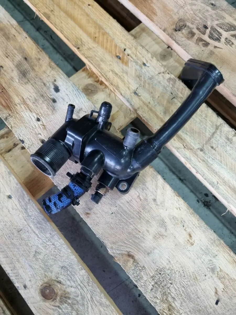 Termostática Completa Cummins ISF 2.8 2