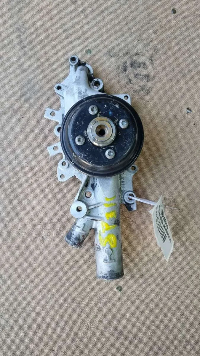 Bomba d’água MB Sprinter 311/313 4