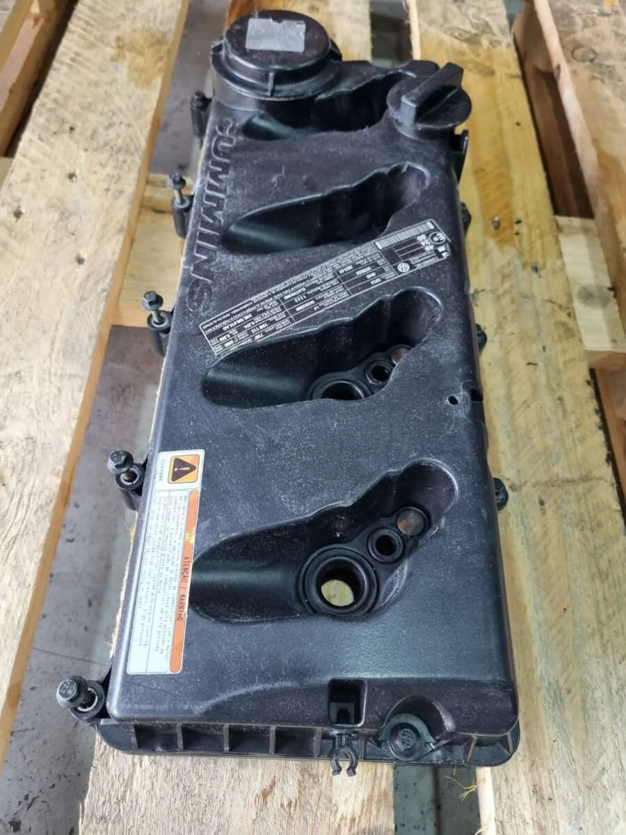 Tampa de válvula Cummins ISF 2.8 2