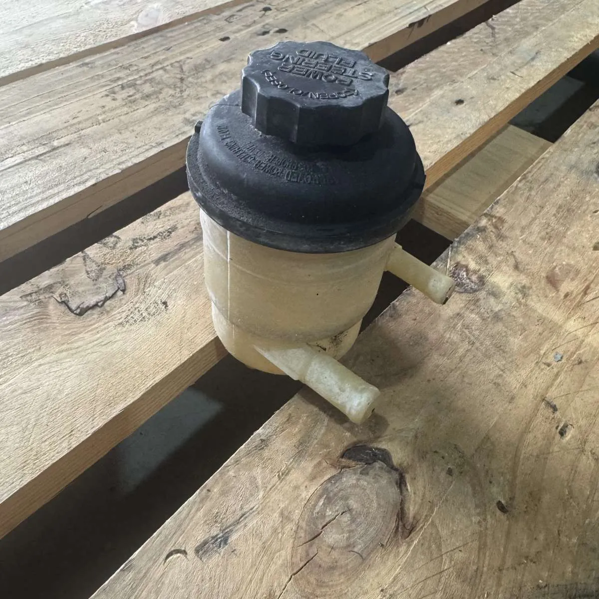 Reservatorio direção hidraulica HR 16v