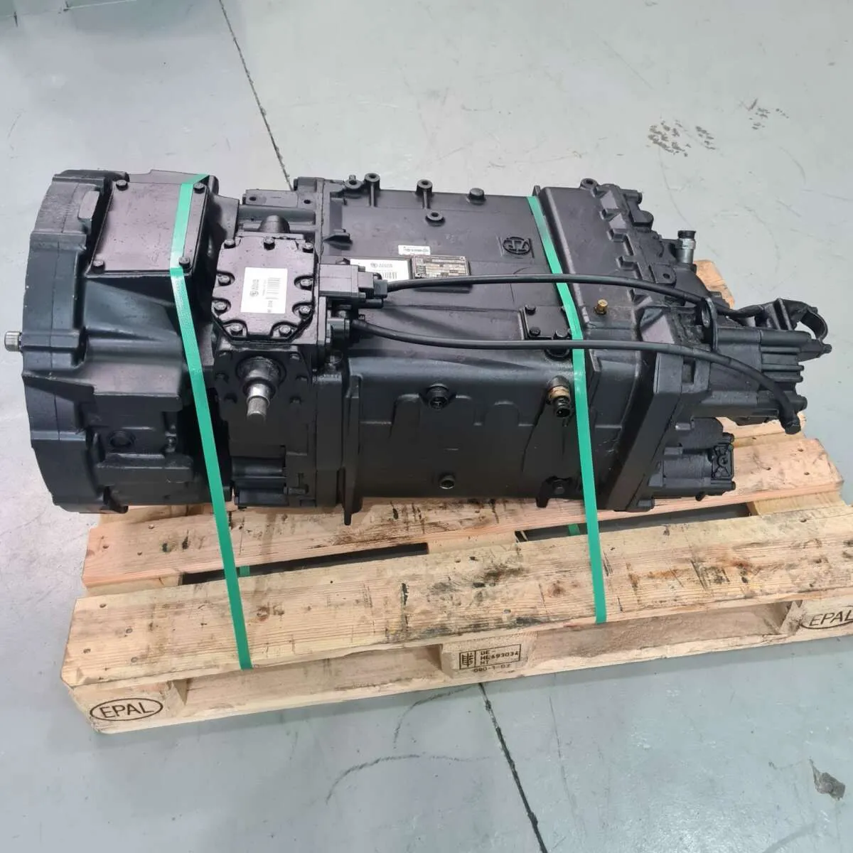 Câmbio ZF 16S-1650 4