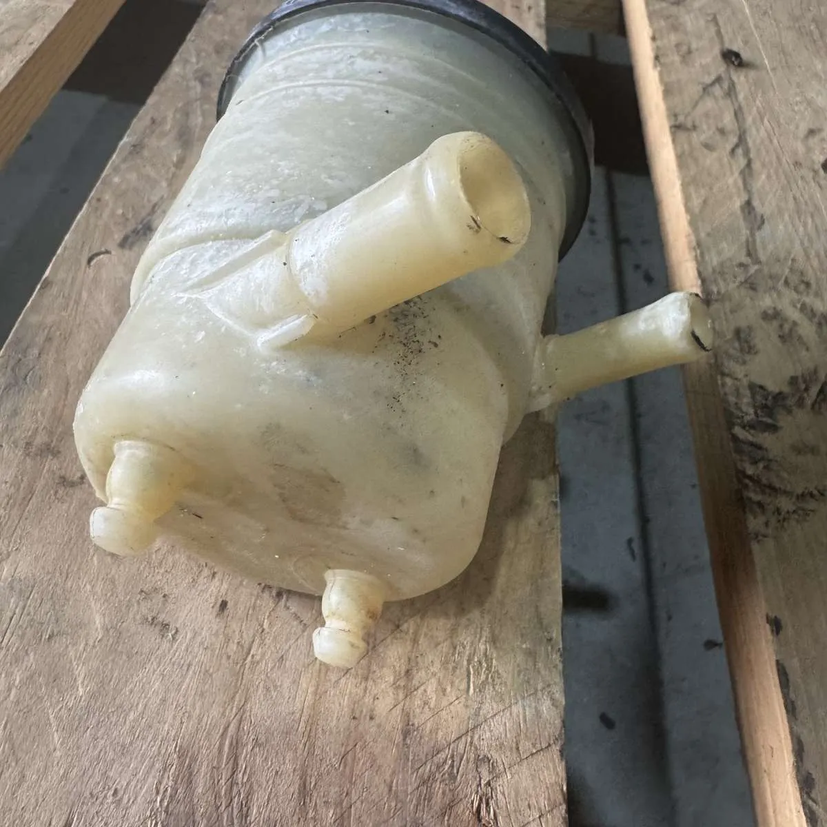 Reservatorio direção hidraulica HR 16v 2