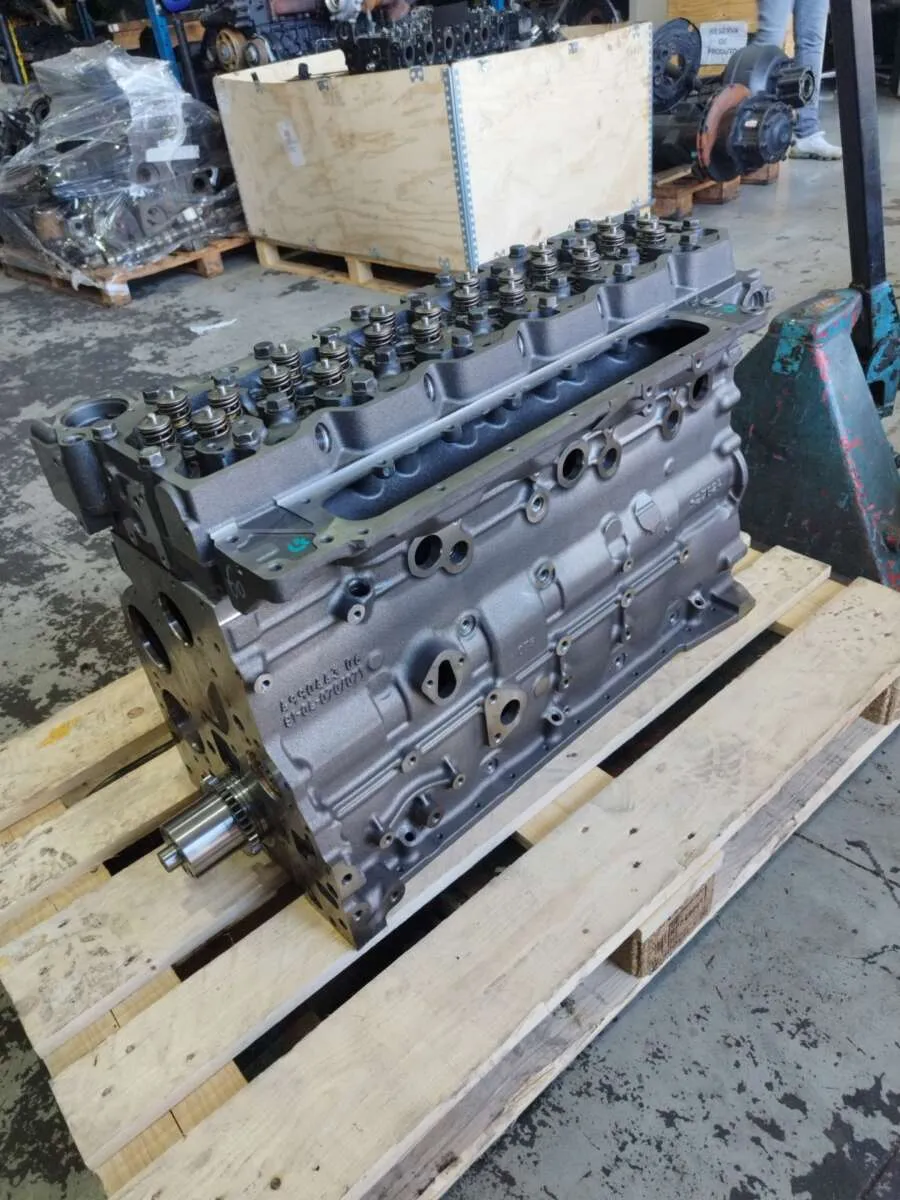 Motor Cummins ISB 6 cilindros parcial novo 2