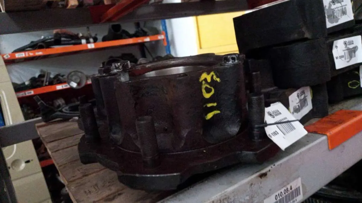 Cubo de Roda Traseiro Accelo 1