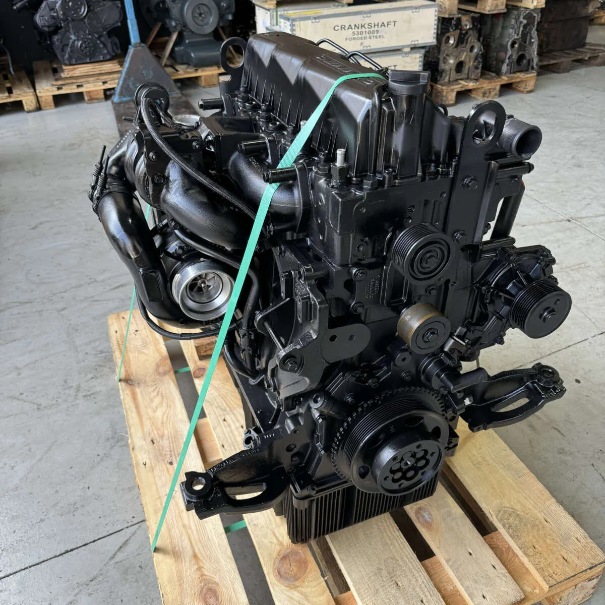 Motor Cummins ISF 3.8 NOVO completo 2