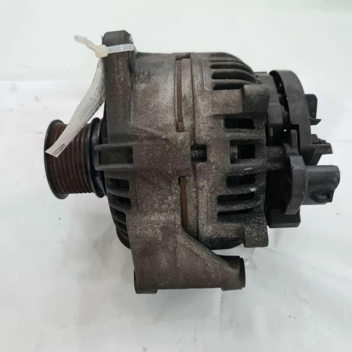 Alternador para motor MWM X-12 4cc ou 6cc e outros 4