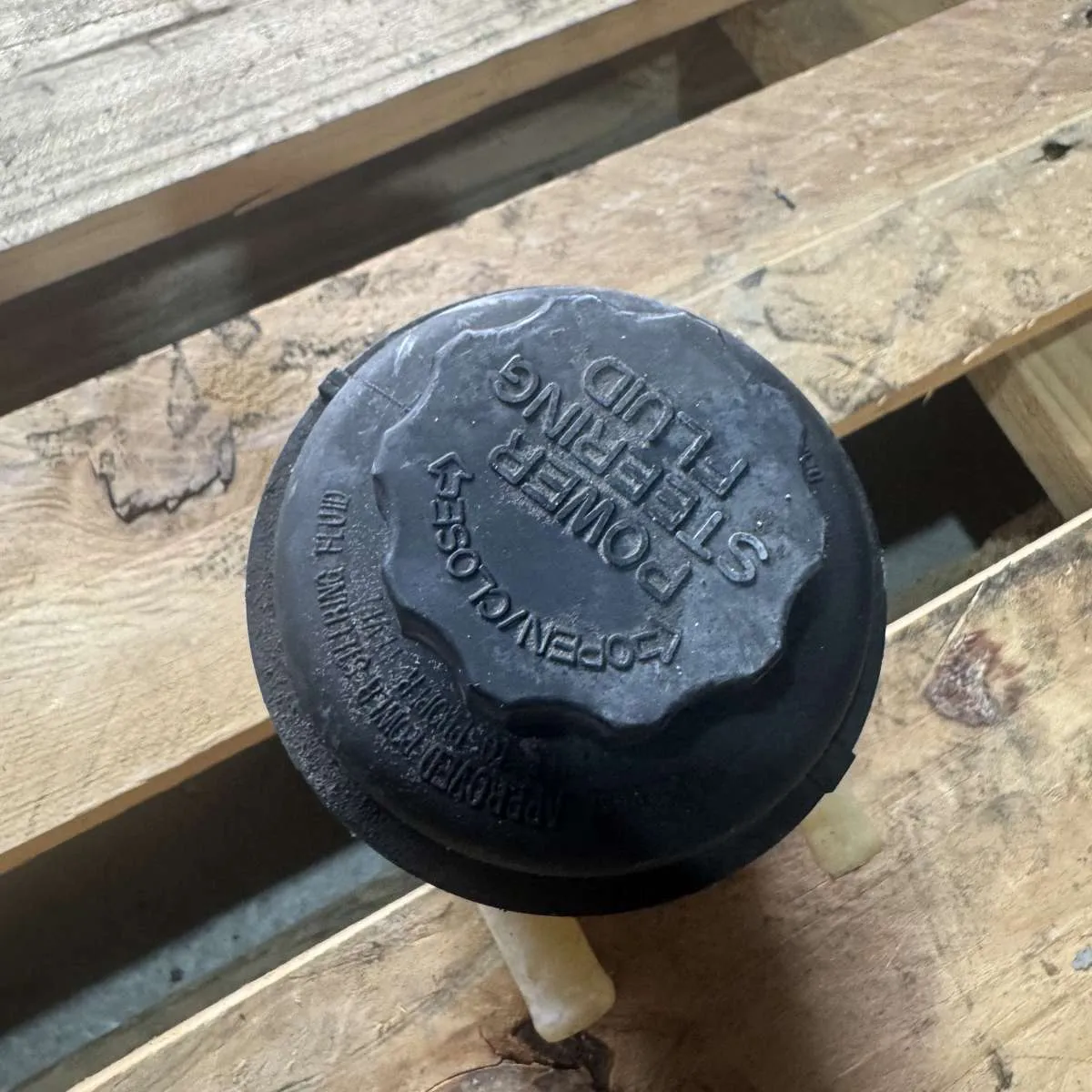 Reservatorio direção hidraulica HR 16v 4