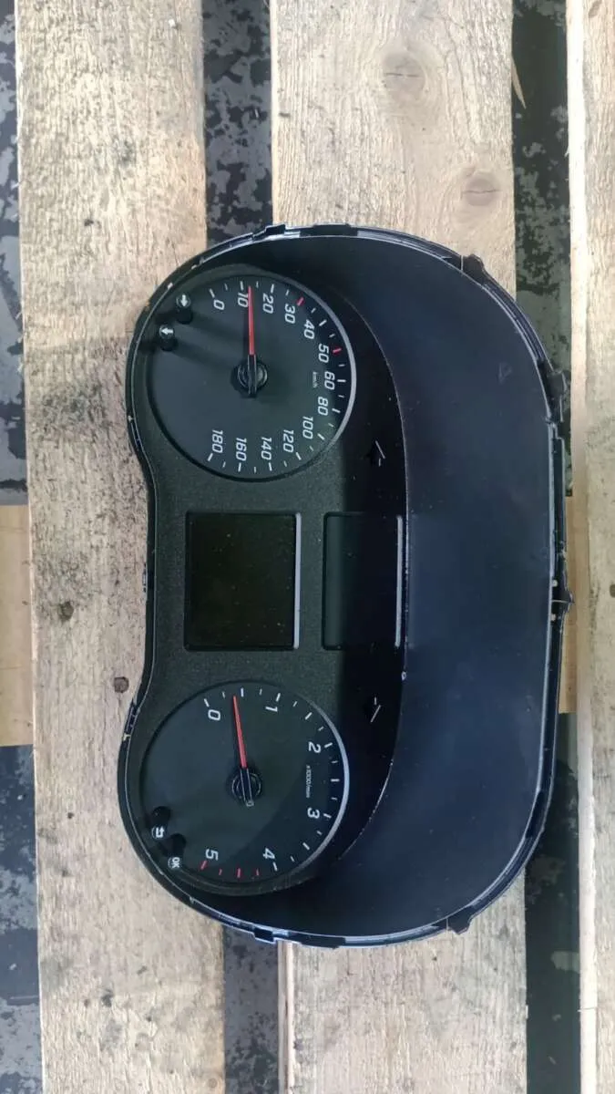 Painel instrumento Sprinter 416 sem lente