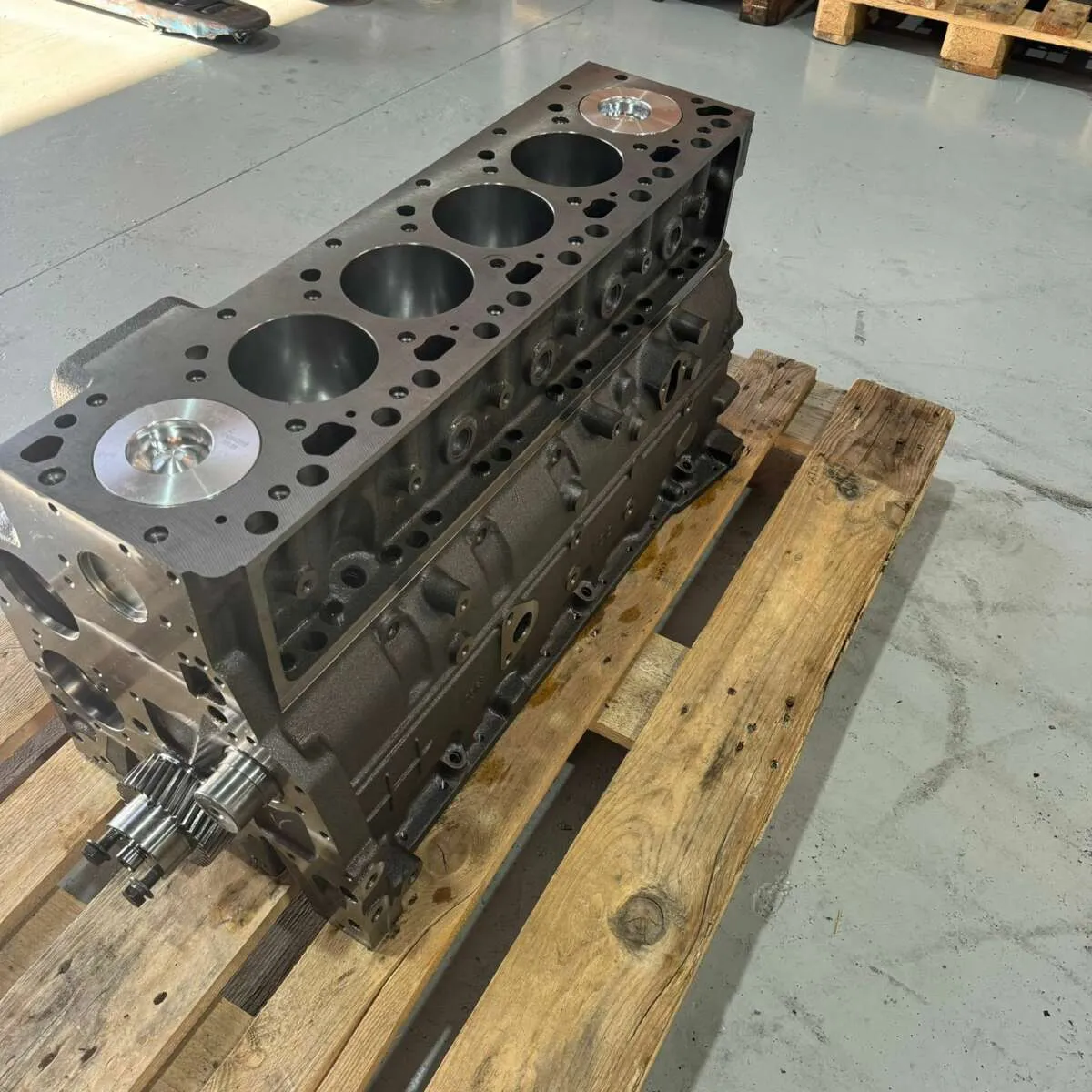 Motor Cummins Série B –  6bt sem cabeçote 5