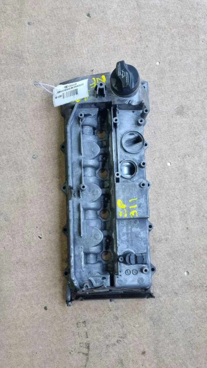 Tampa de Válvula MB Sprinter 311/313