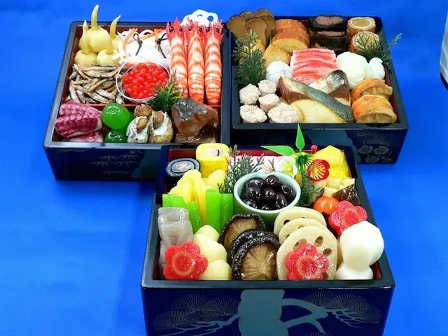 The Paradox of 3D Printing Japanese Fake Food Replicas