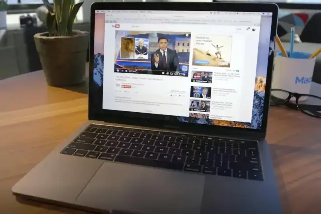 MacBook Pro review: The Touch Bar bridges the gap between iPad and Mac