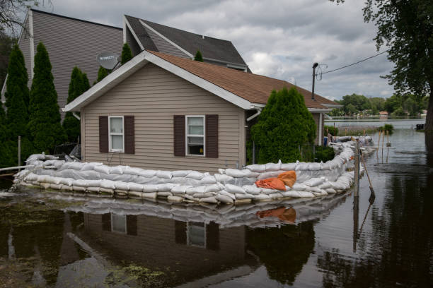 What is the average timeline for completing property restoration after filing an insurance claim in Connecticut?