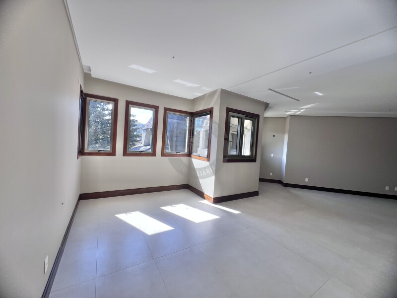 Foto 6 - Apartamento De 3 Dormitórios Em Gramado em Gramado, bairro CENTRO