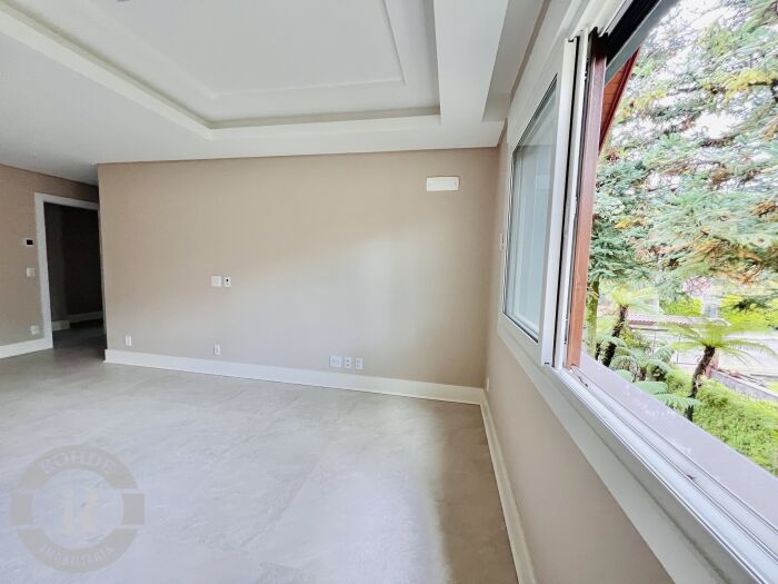 Foto 6 - Apartamento De 3 Dormitórios Em Gramado em Gramado, bairro Planalto