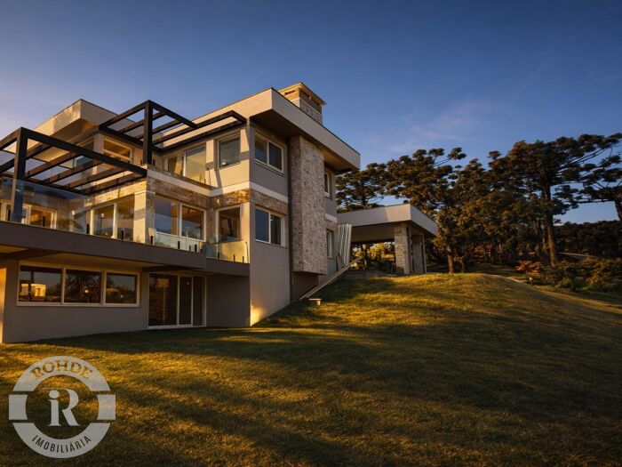 1 - Casa De 4 Dormitórios Em Canela em canelaAltos Pinheiros