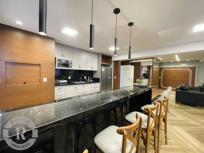 4 - Apartamento De Dois Dormitórios Em Gramado em gramadoCENTRO