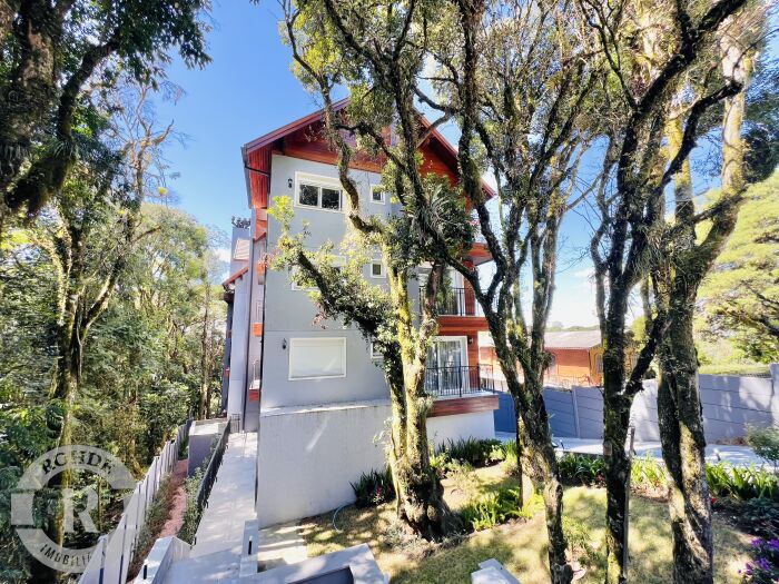 3 - Apartamento De Um Dormitório Em Gramado em gramadoAvenida Central