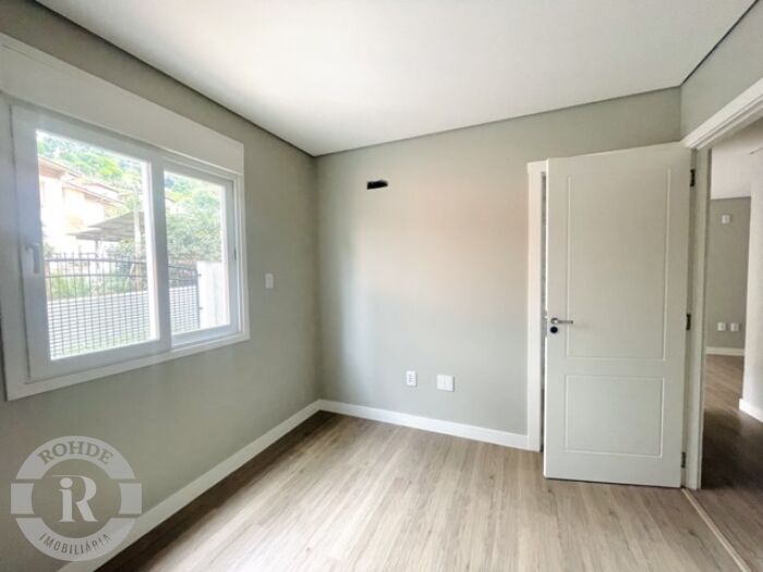 Foto 7 - Apartamento De 2 Dormitórios Em Gramado em Gramado, bairro Piratini