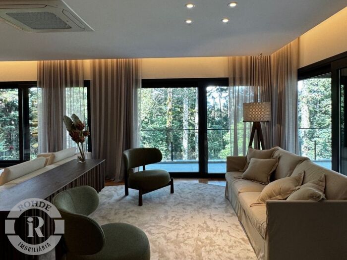 4 - Apartamento De 4 Dormitórios Em Gramado em gramadoPlanalto