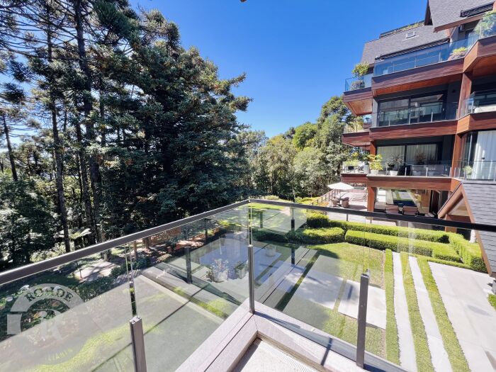 Foto 13 - Apartamento De 4 Dormitórios Em Gramado em Gramado, bairro Planalto