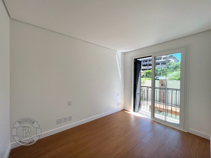 Foto 9 - Apartamento De 2 Dormitórios Em Gramado em Gramado, bairro CENTRO