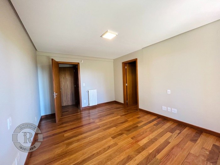 Foto 18 - Apartamento De Três Dormitórios Em Gramado em Gramado, bairro Planalto