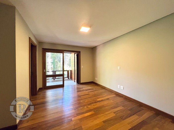 Foto 20 - Apartamento De Três Dormitórios Em Gramado em Gramado, bairro Planalto