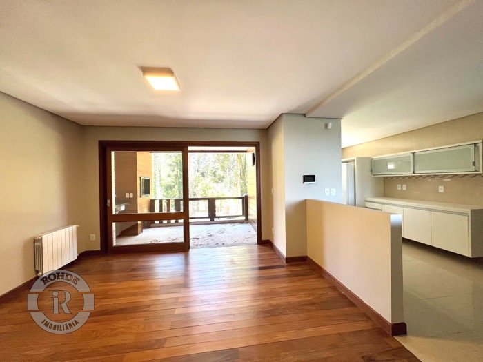 Foto 10 - Apartamento De Três Dormitórios Em Gramado em Gramado, bairro Planalto