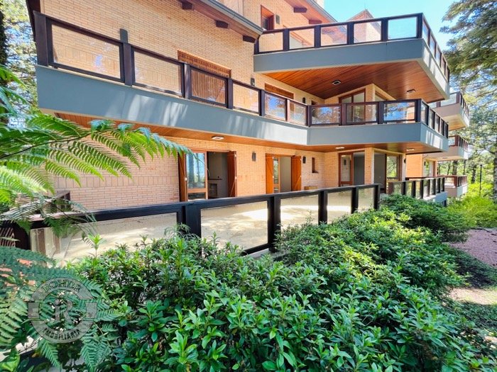 2 - Apartamento De Três Dormitórios Em Gramado em gramadoPlanalto