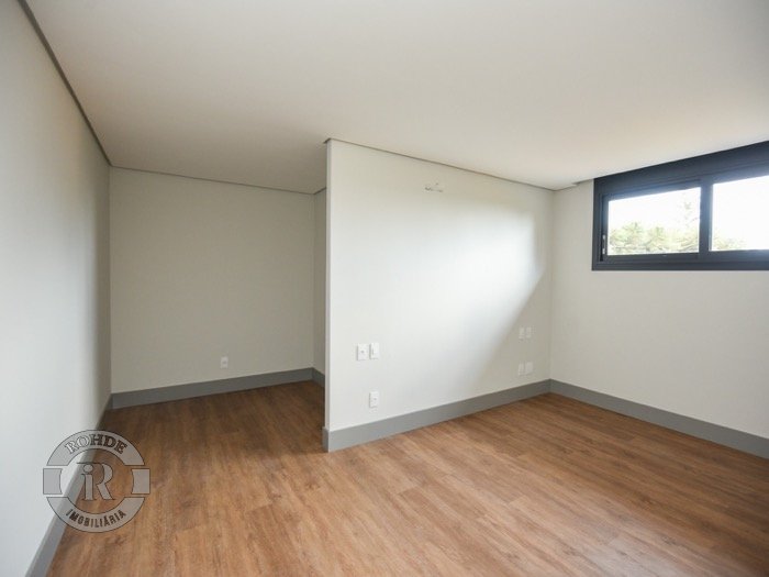 Foto 10 - Apartamento De 3 Dormitórios Em Gramado em Gramado, bairro Planalto