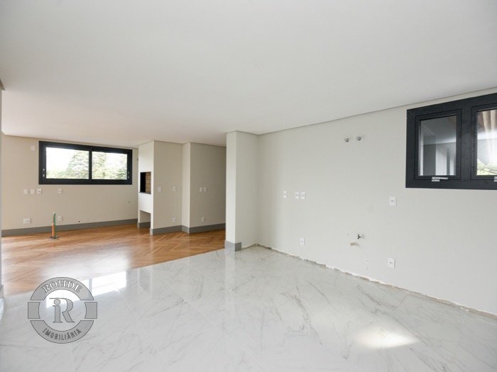 Foto 6 - Apartamento De 3 Dormitórios Em Gramado em Gramado, bairro Planalto
