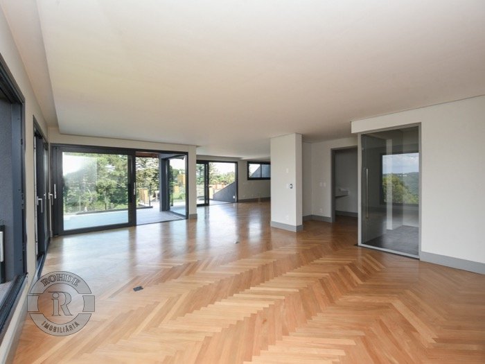 4 - Apartamento De 3 Dormitórios Em Gramado em gramadoPlanalto